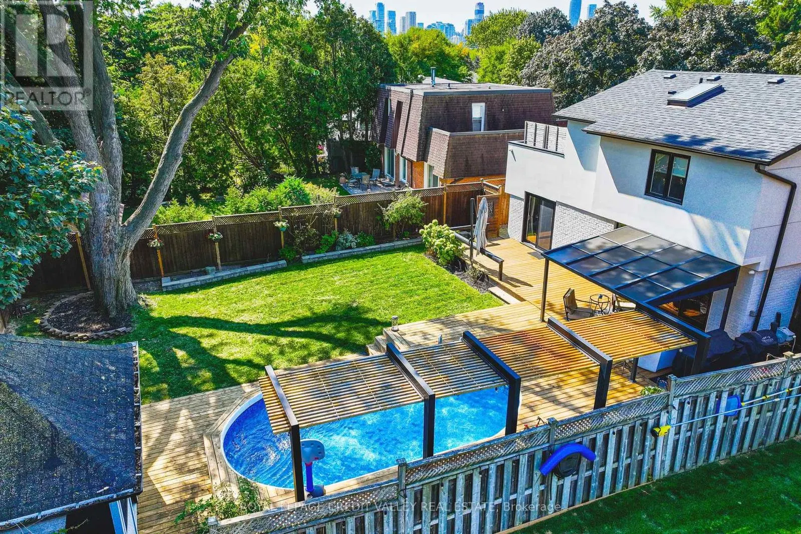 618 SANTEE GATE