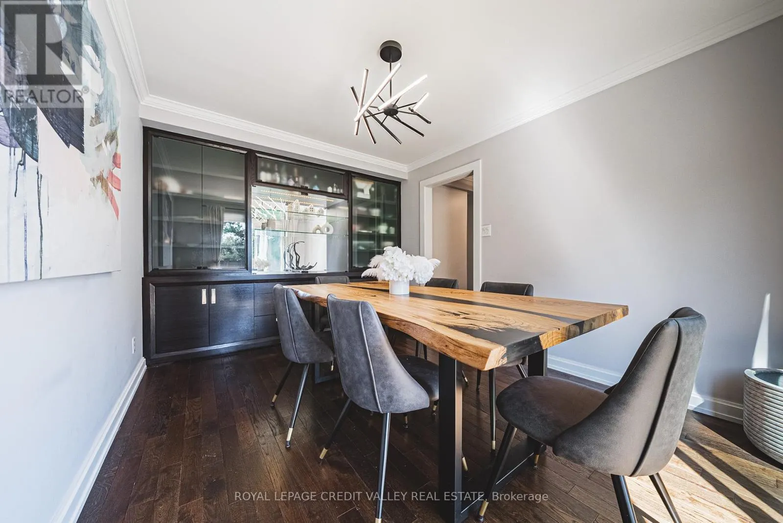 618 SANTEE GATE