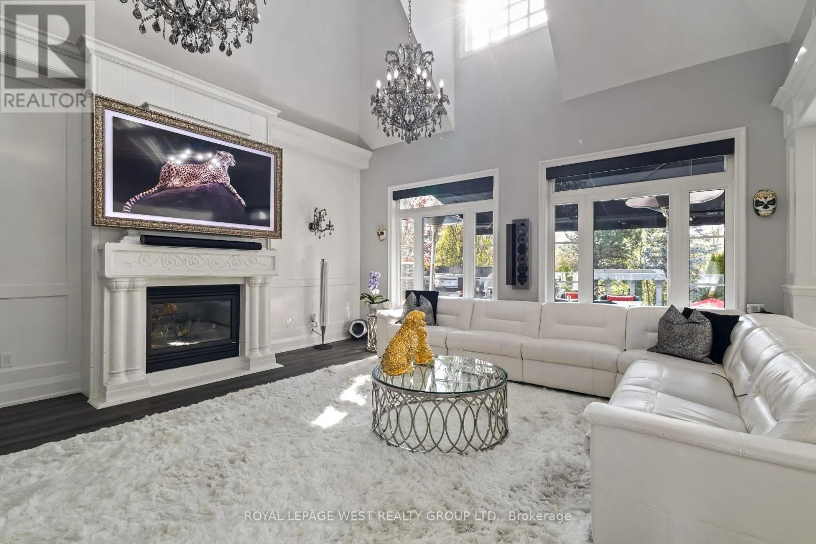 24 MCARTHUR HEIGHTS
