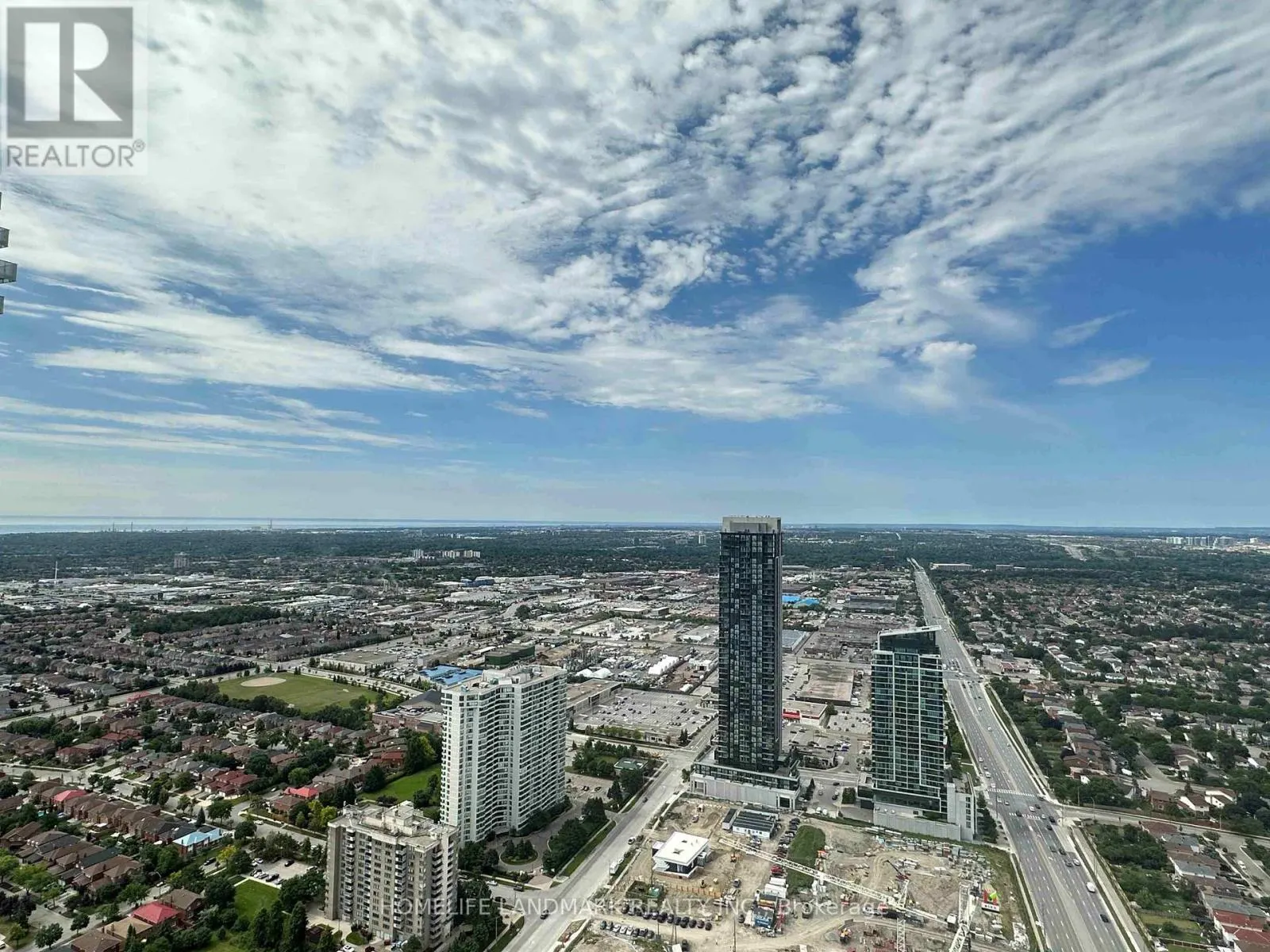 5005 - 3900 CONFEDERATION PARKWAY