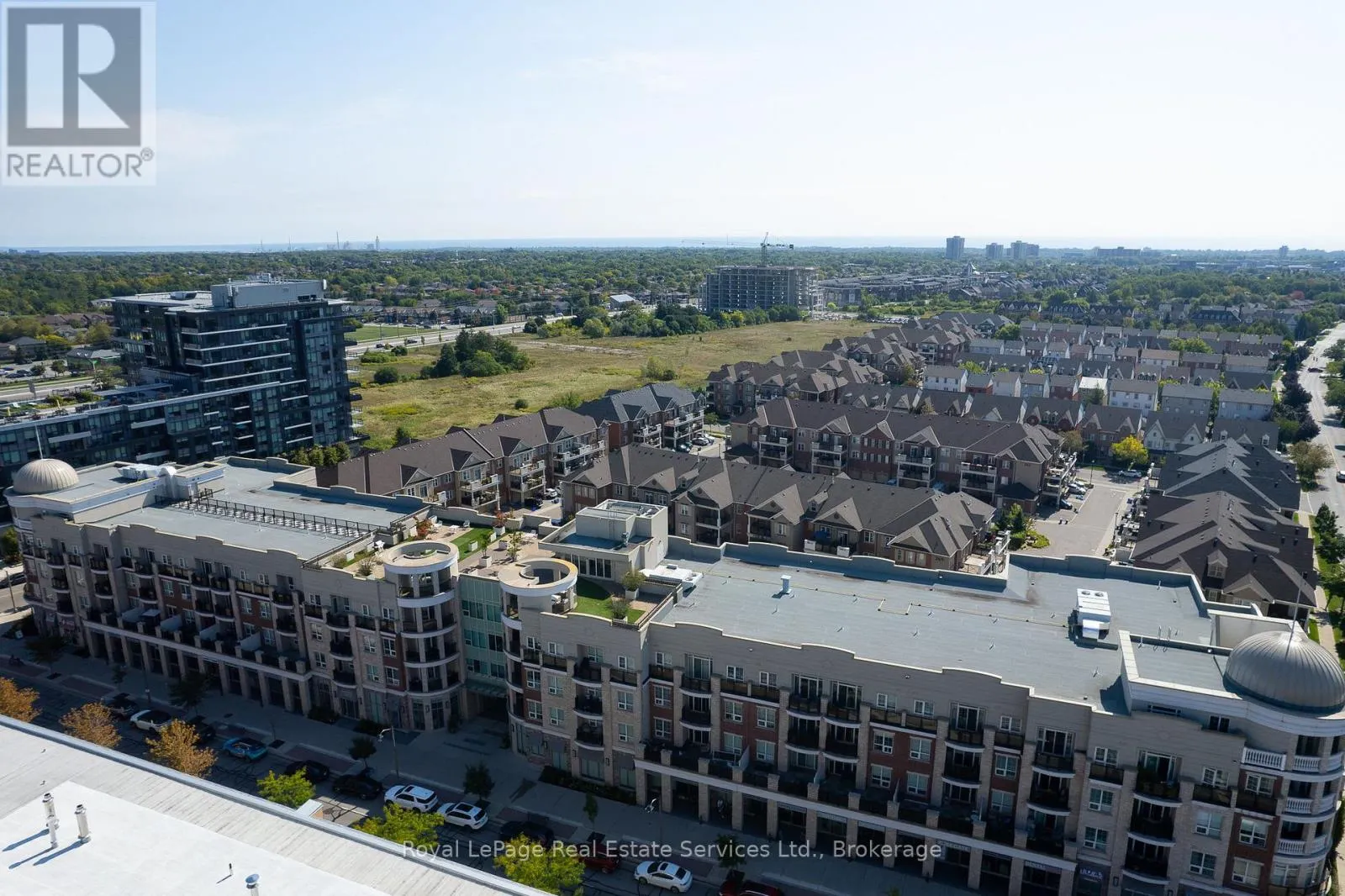 411 - 216 OAK PARK BOULEVARD, #411