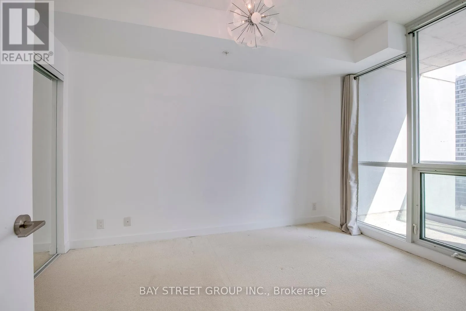 803 - 3985 GRAND PARK DRIVE