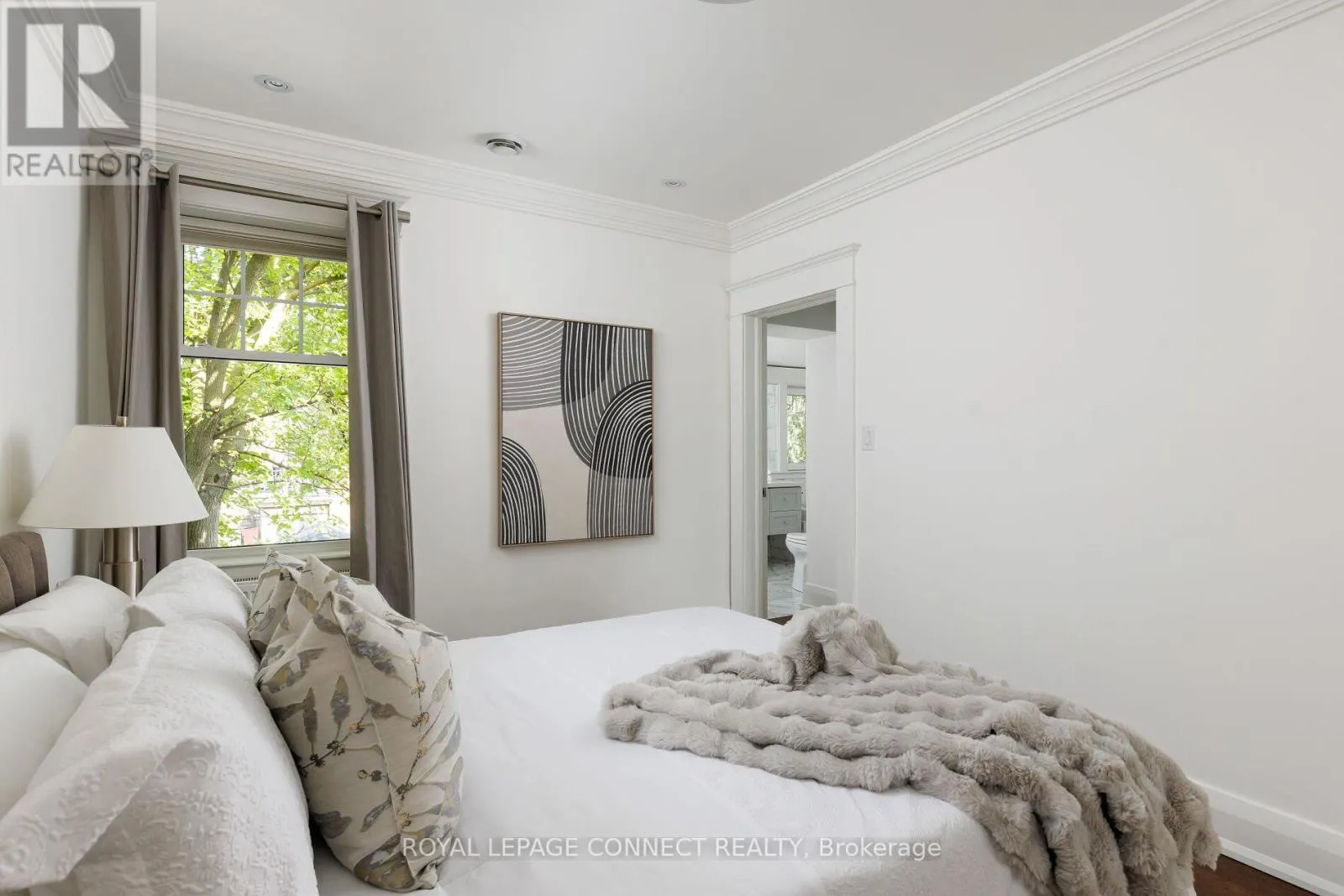 209 INDIAN ROAD