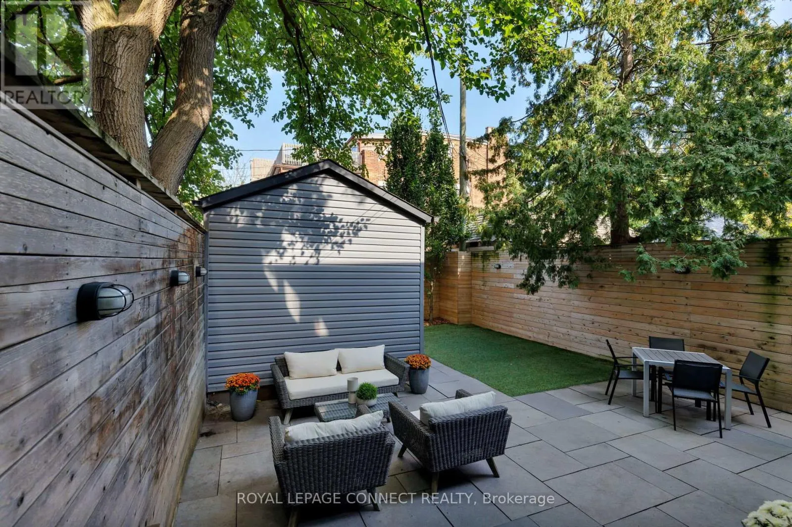 209 INDIAN ROAD
