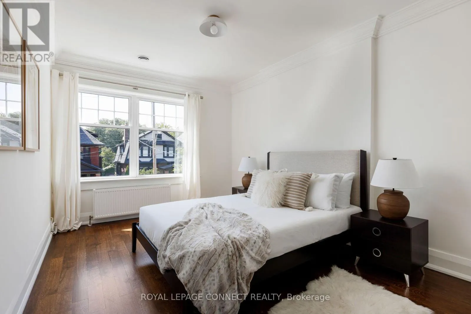 209 INDIAN ROAD