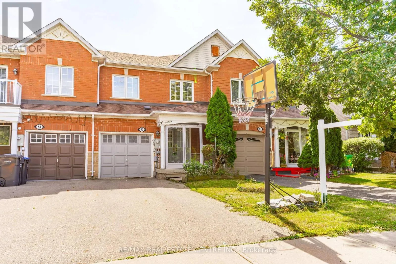 83 CHECKERBERRY CRESCENT