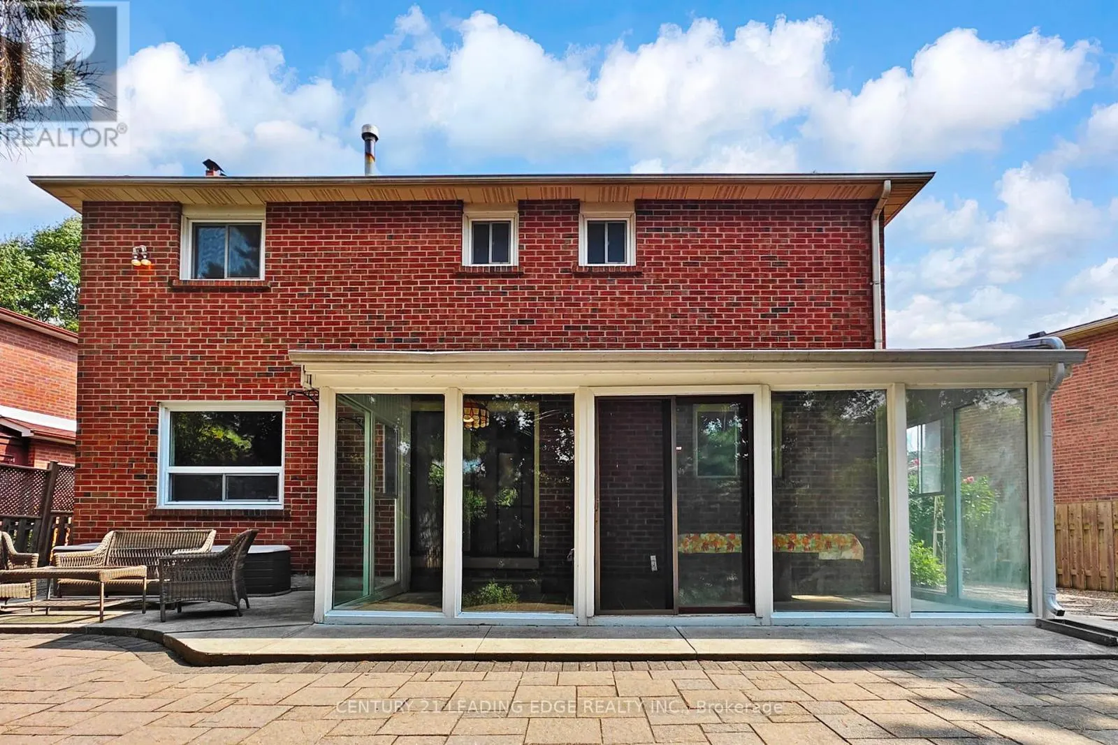 10 VIVALDI CRESCENT