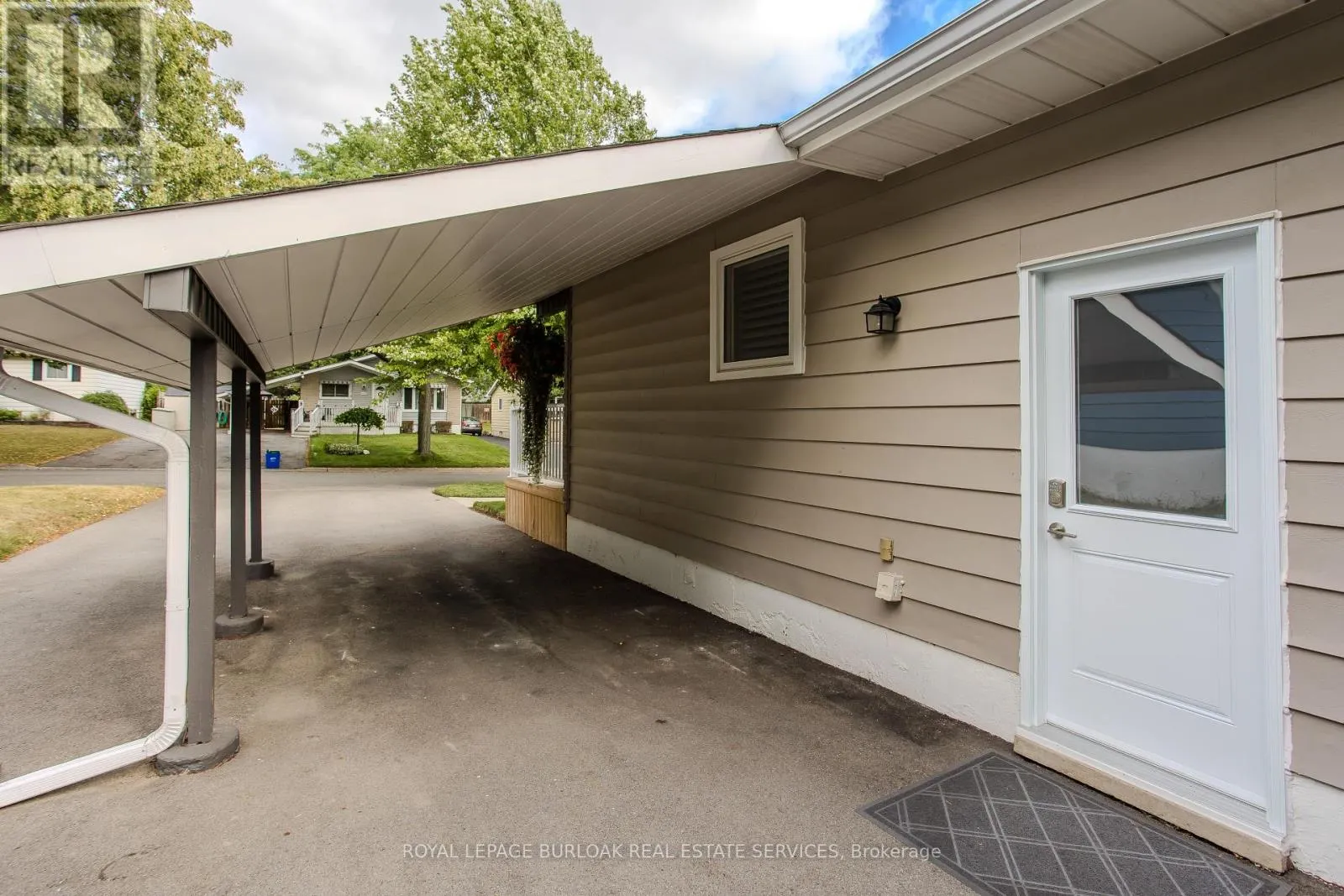 2126 LINMOUTH TERRACE
