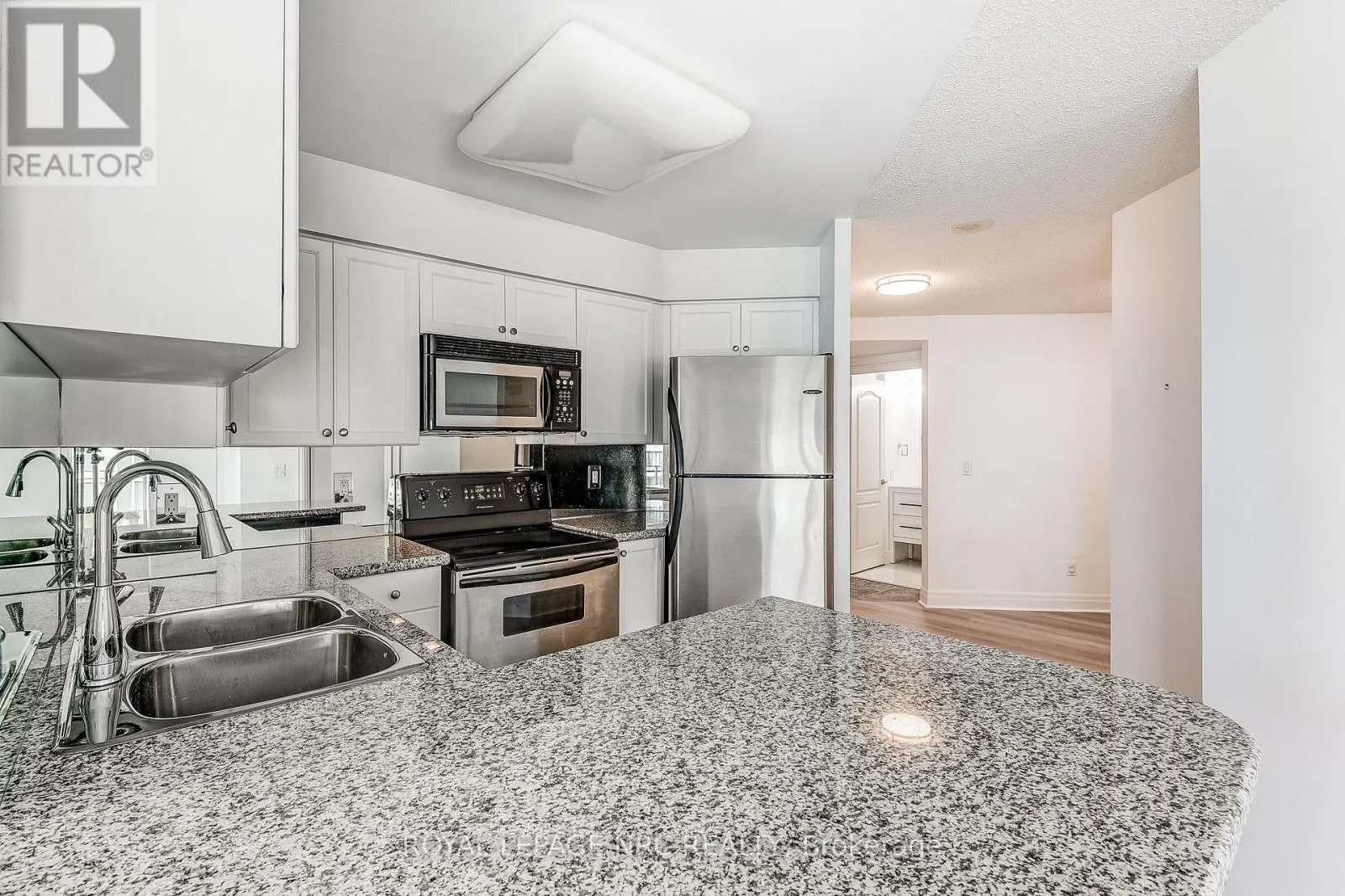 1211 - 2121 LAKESHORE BOULEVARD W, #1211