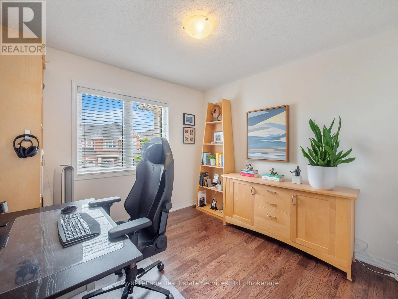 72 ORCHARDCROFT ROAD