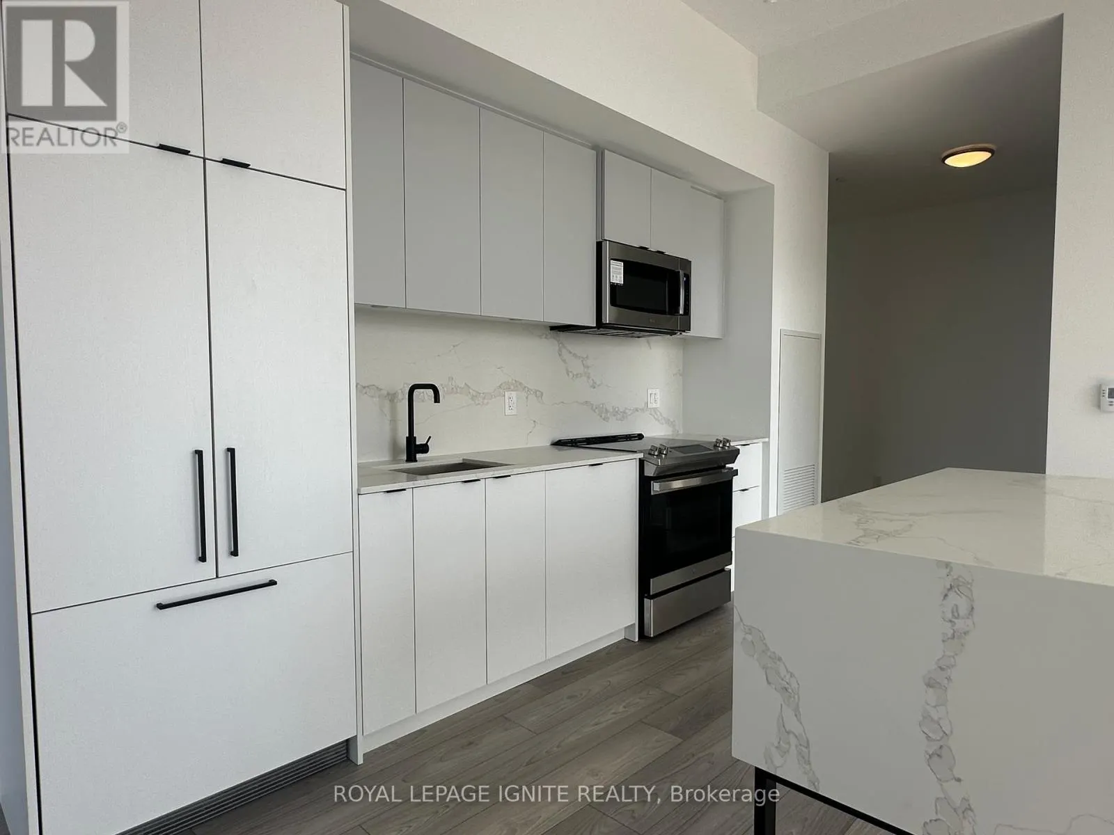UNIT #1120 - 285 DUFFERIN STREET