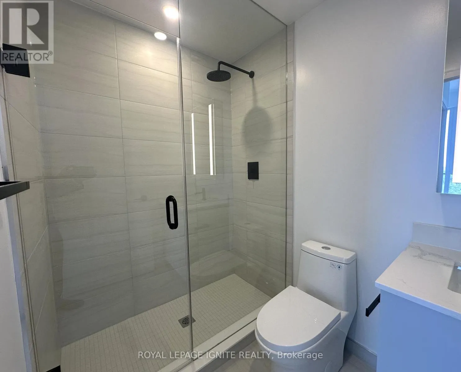 UNIT #1120 - 285 DUFFERIN STREET