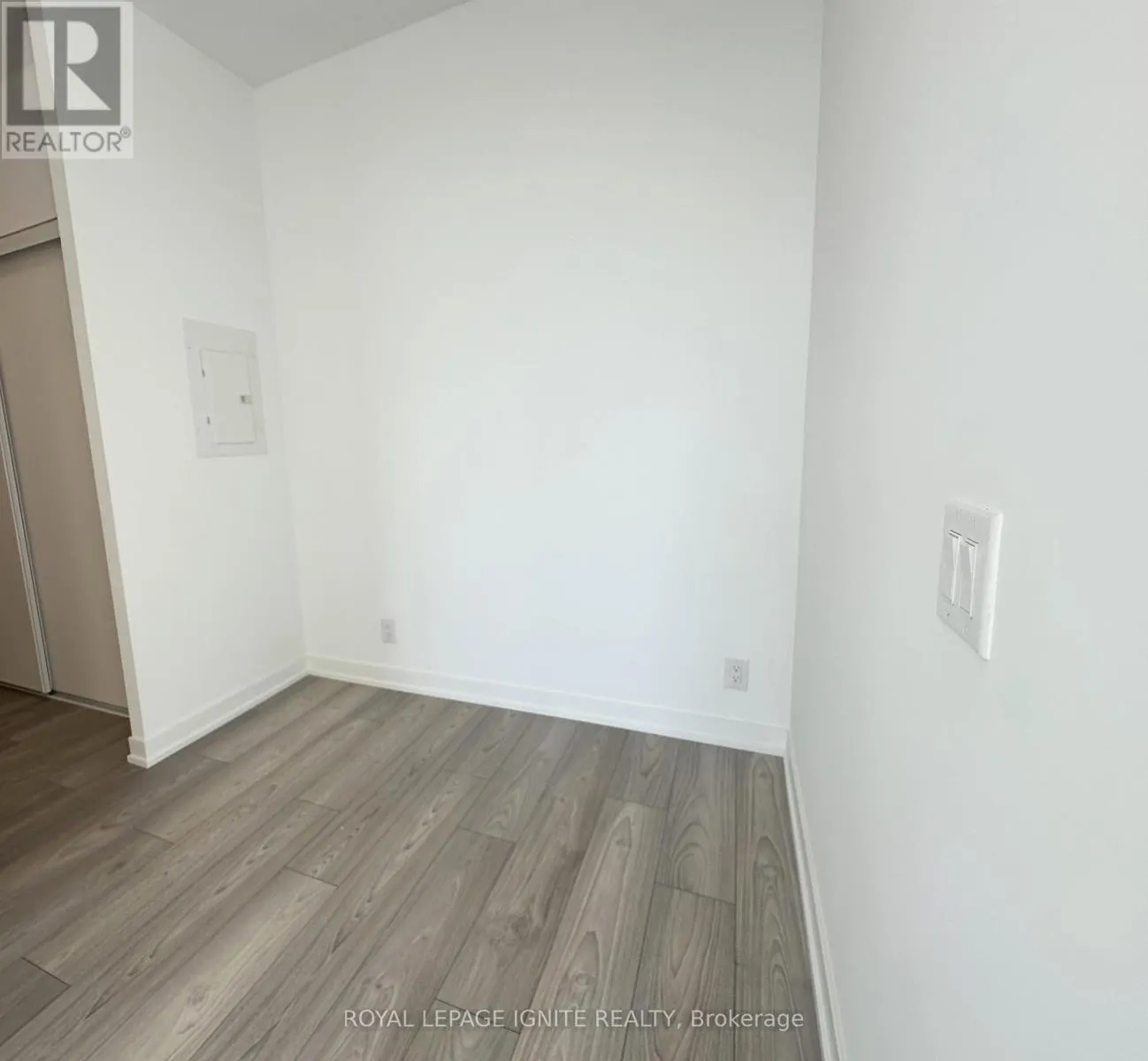 UNIT #1120 - 285 DUFFERIN STREET