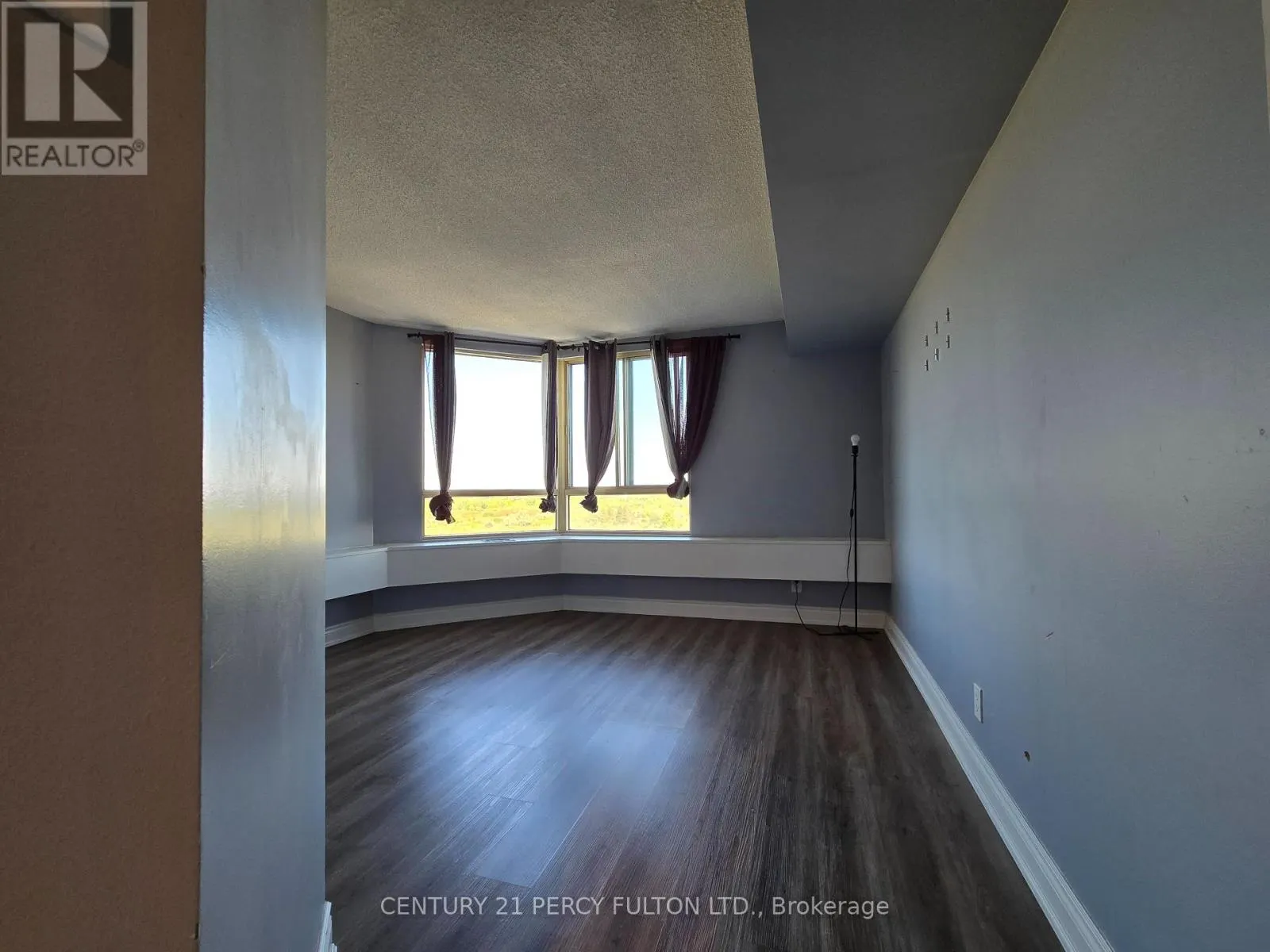 1103 - 61 MARKBROOK LANE