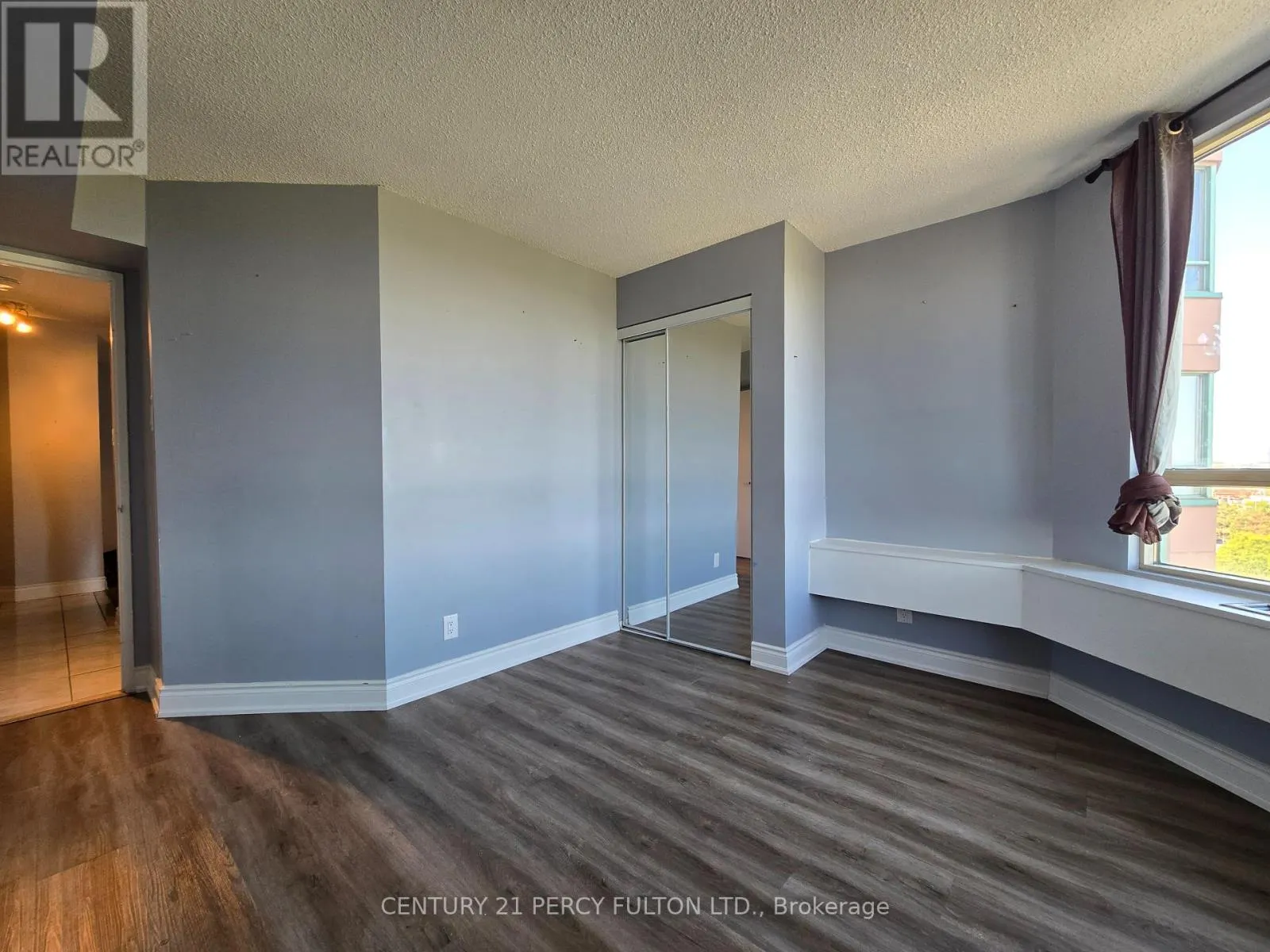 1103 - 61 MARKBROOK LANE