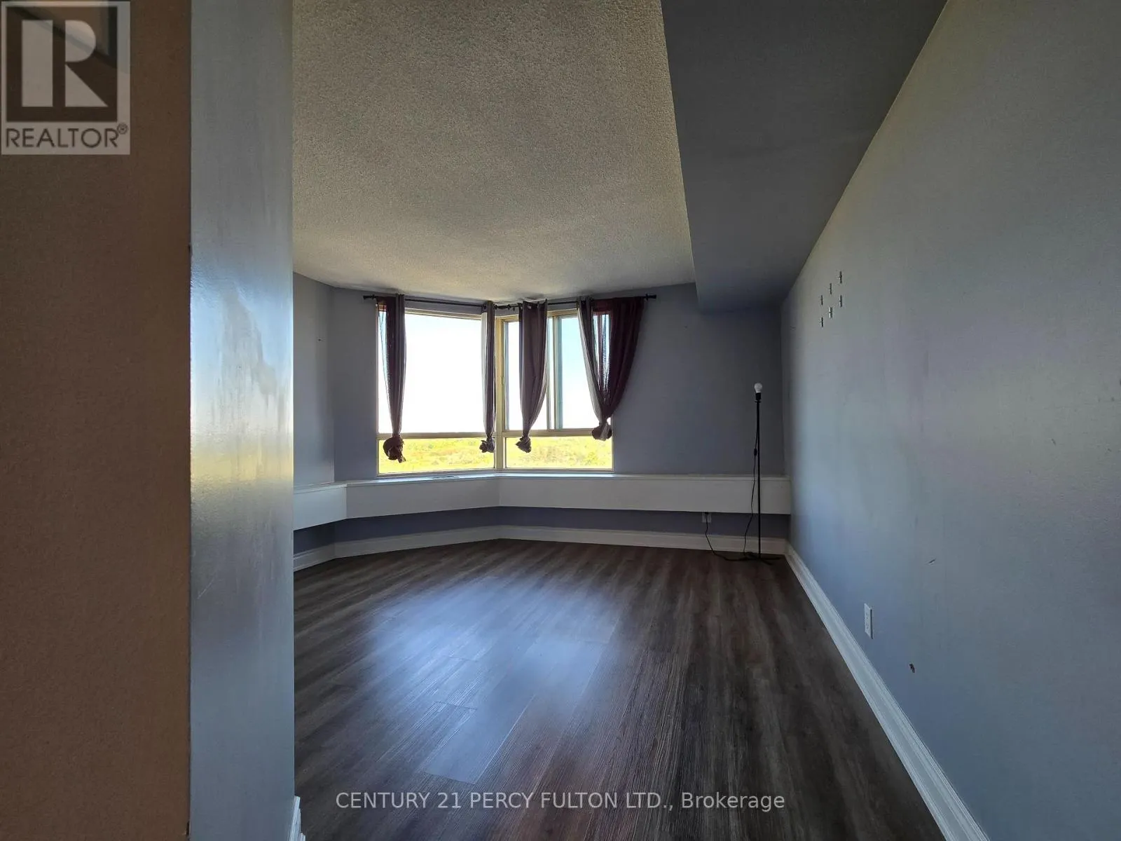 1103 - 61 MARKBROOK LANE