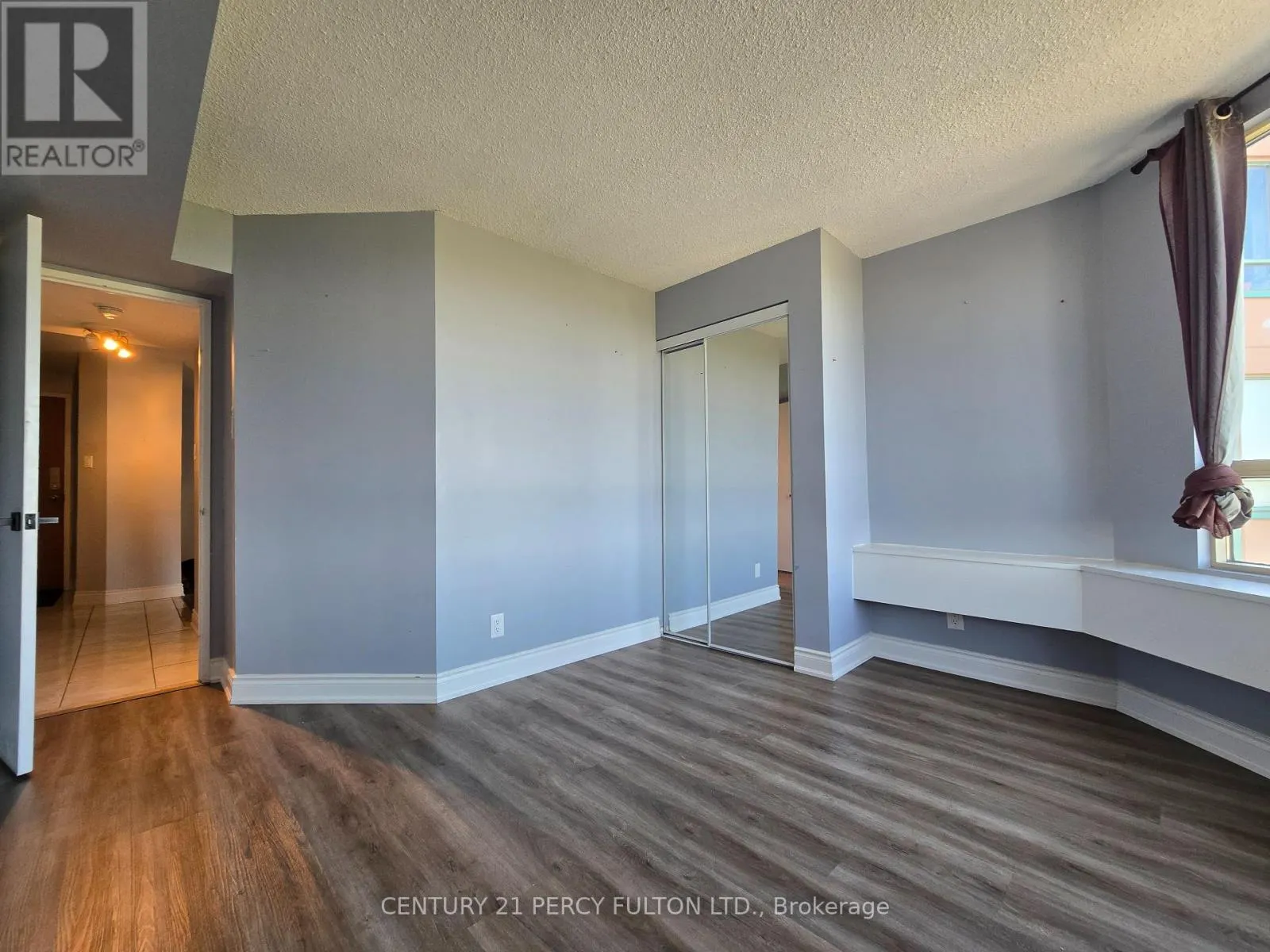 1103 - 61 MARKBROOK LANE