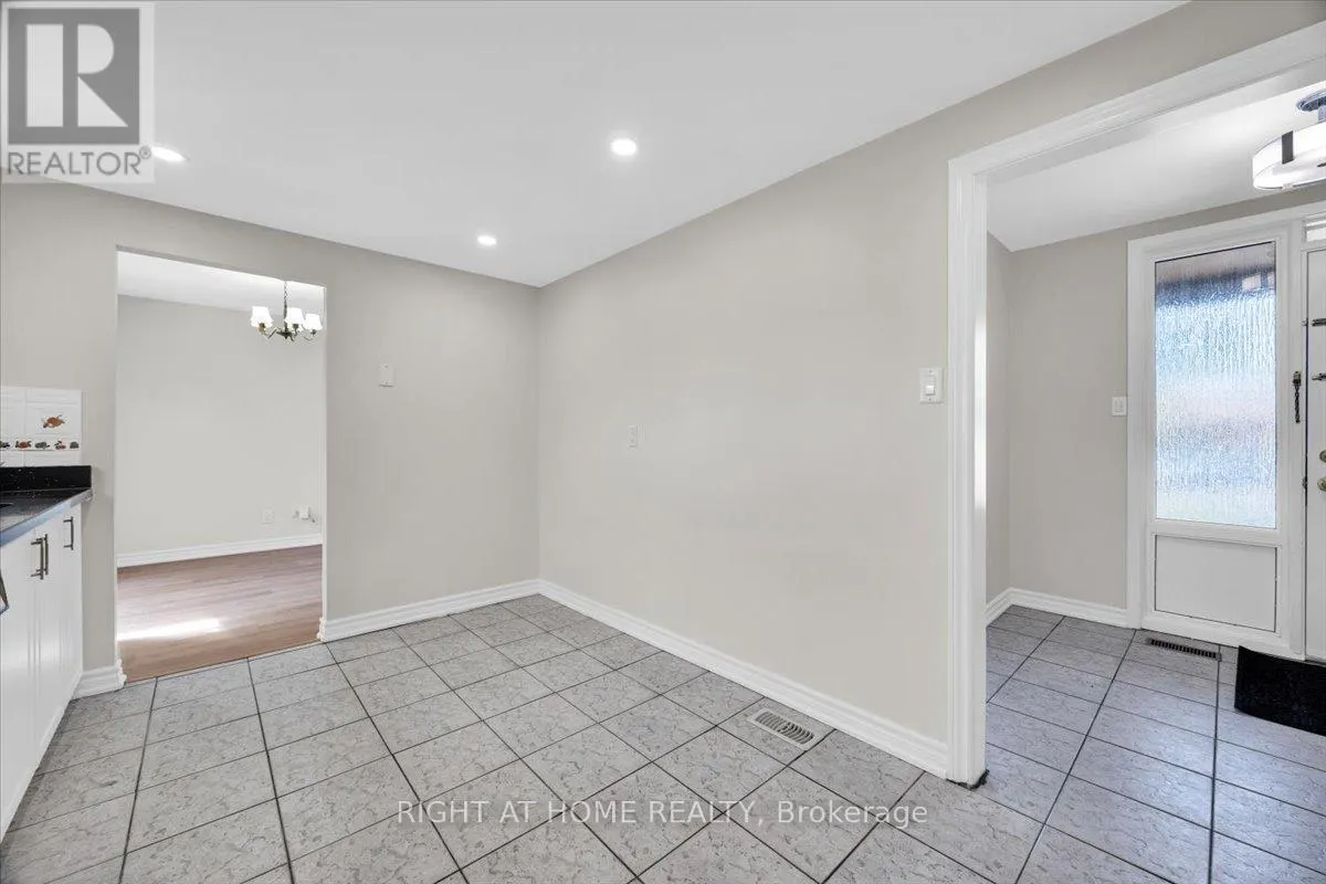 27 VILLATA GARDENS