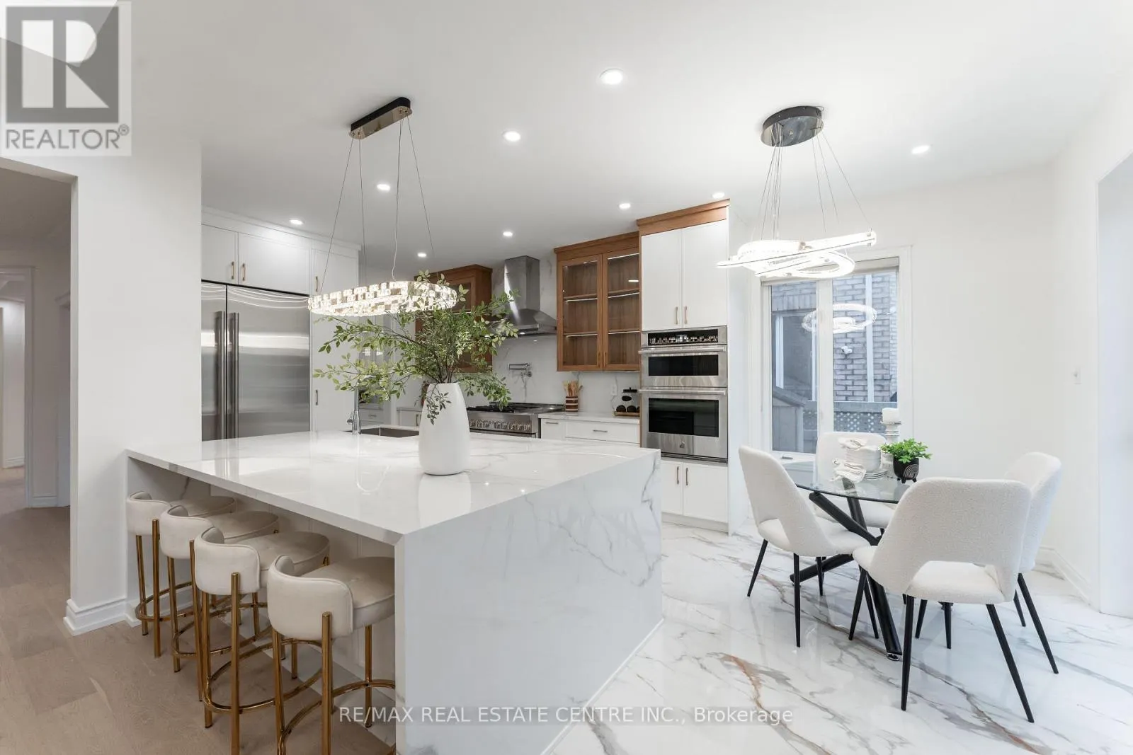 3352 PETRIE WAY