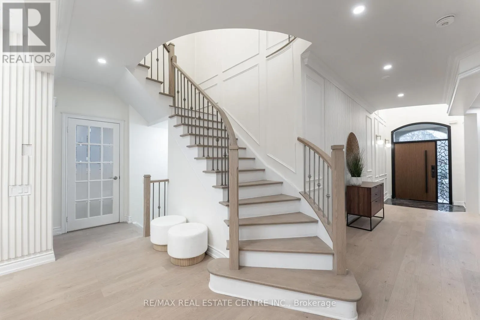 3352 PETRIE WAY