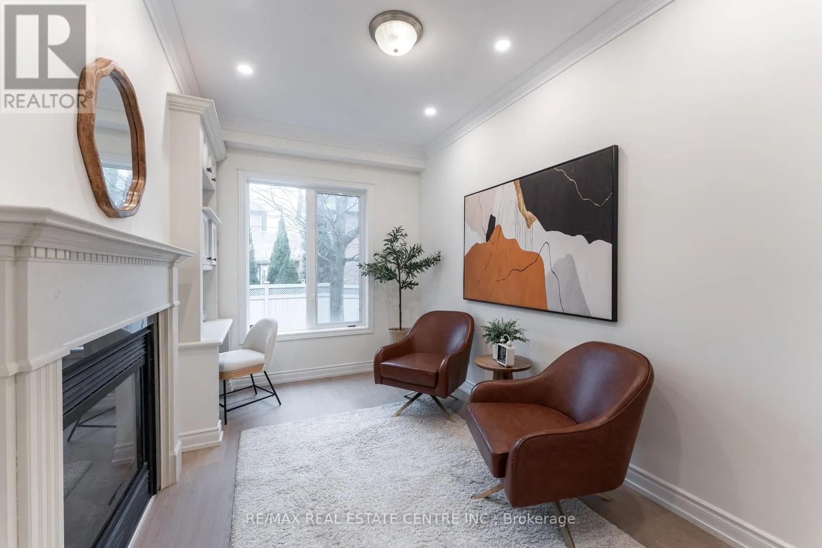 3352 PETRIE WAY