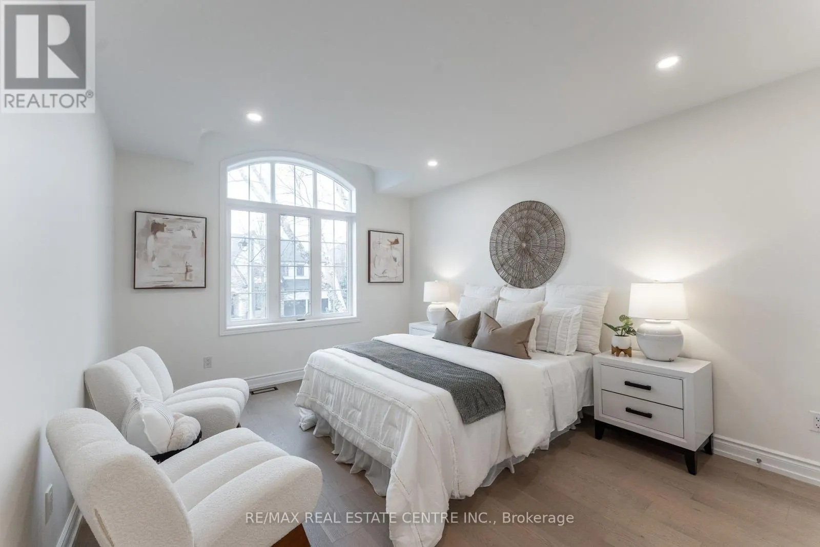 3352 PETRIE WAY