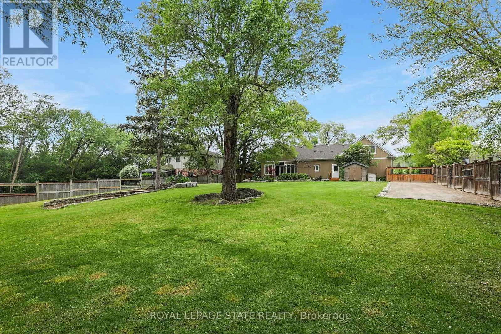 792 OLD YORK ROAD