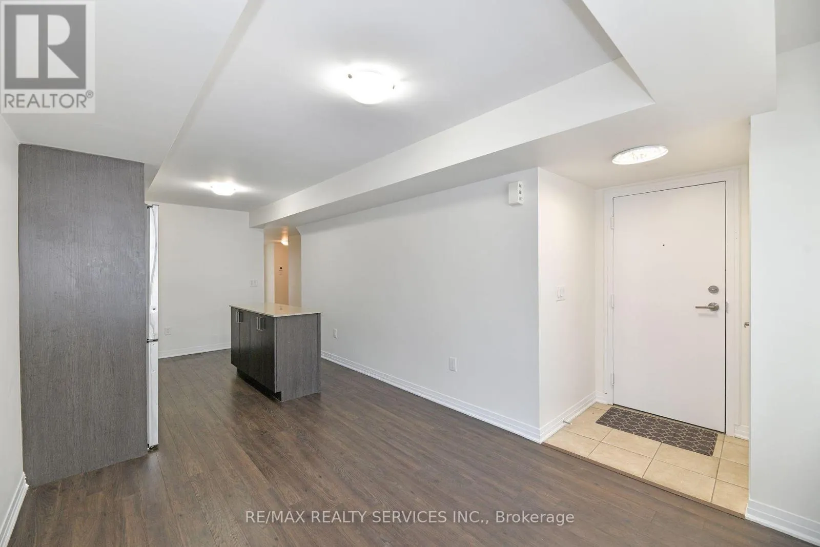 2 - 142 WILLIAM DUNCAN ROAD