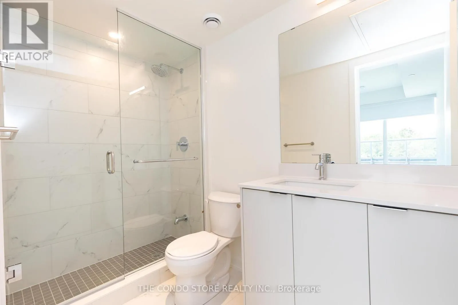 416 - 6 CHARTWELL ROAD