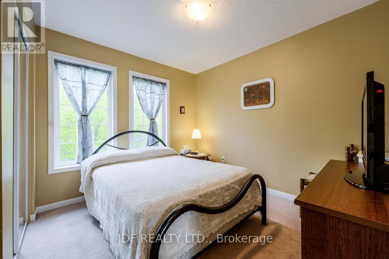 3178 STORNOWAY CIRCLE