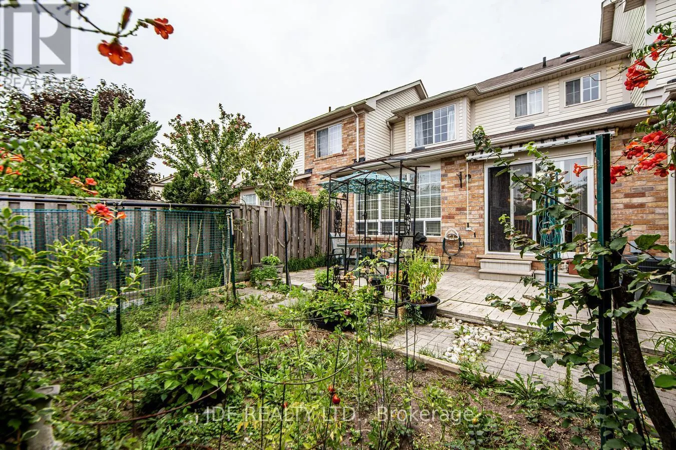 3178 STORNOWAY CIRCLE