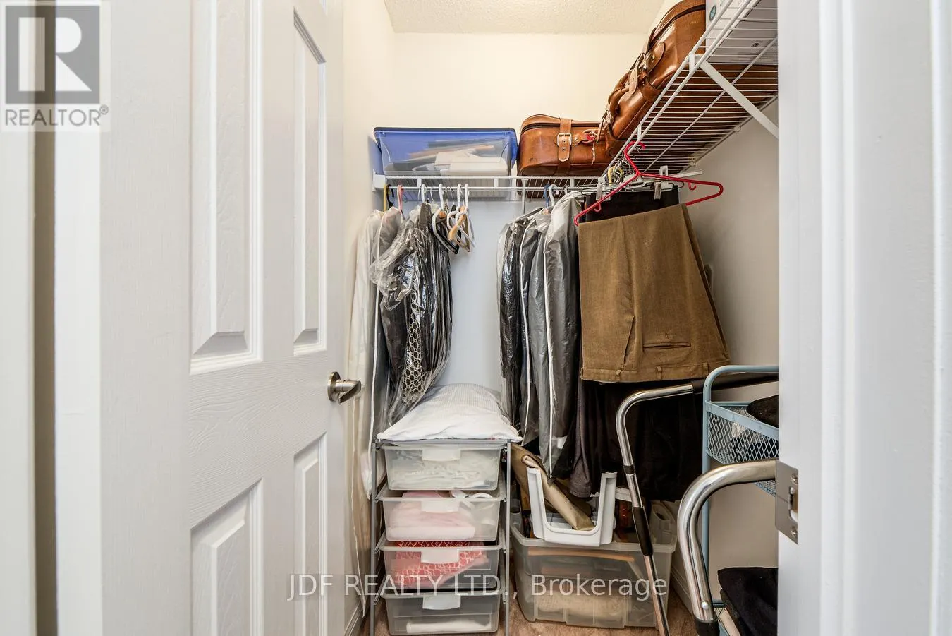 3178 STORNOWAY CIRCLE