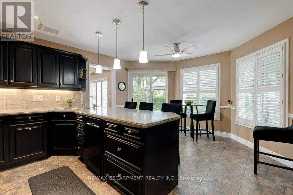 2010 WINDY OAKS DRIVE