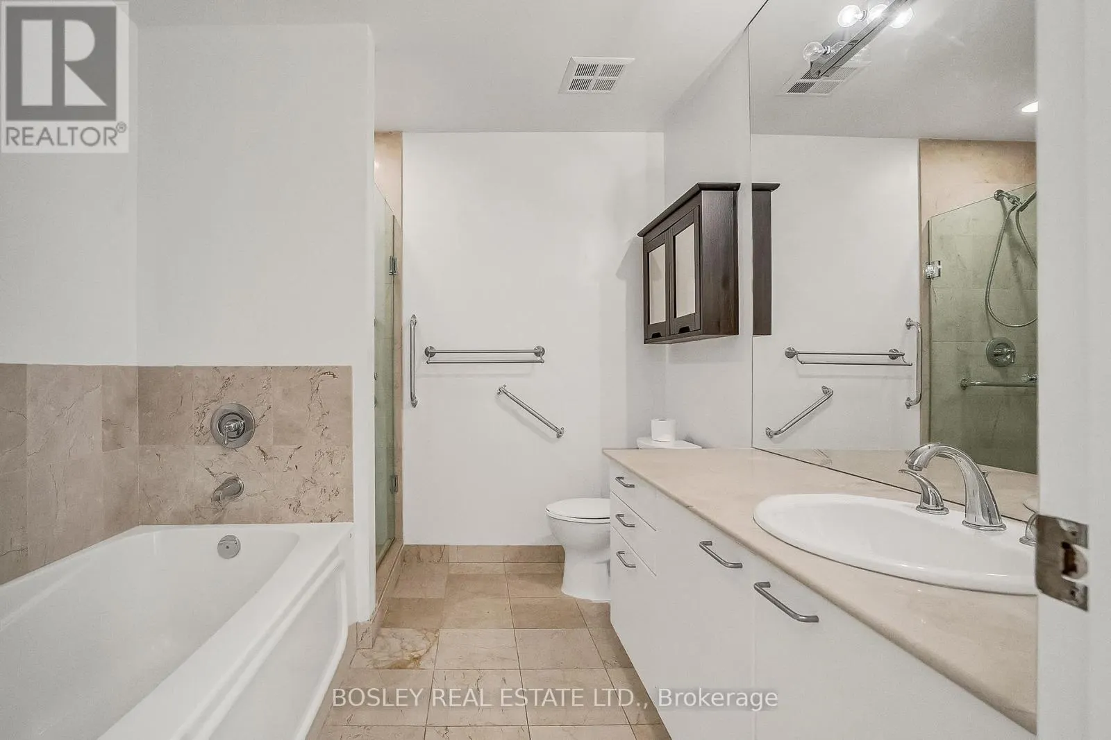 415 - 3085 BLOOR STREET W