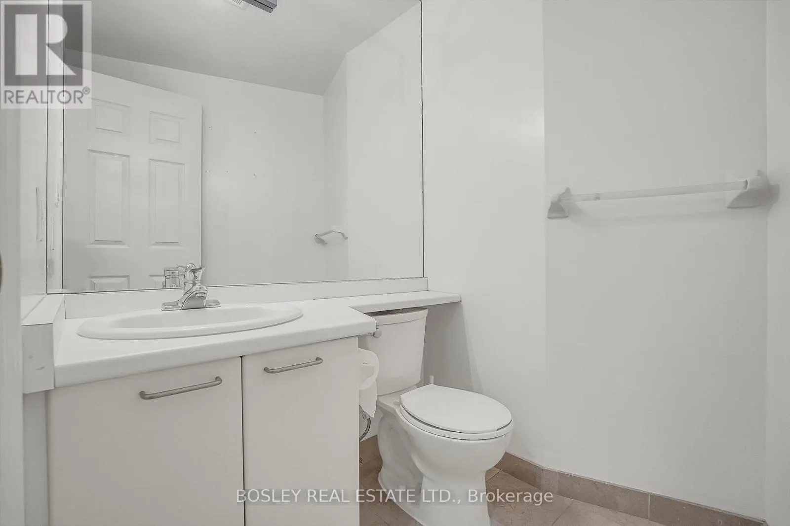 415 - 3085 BLOOR STREET W