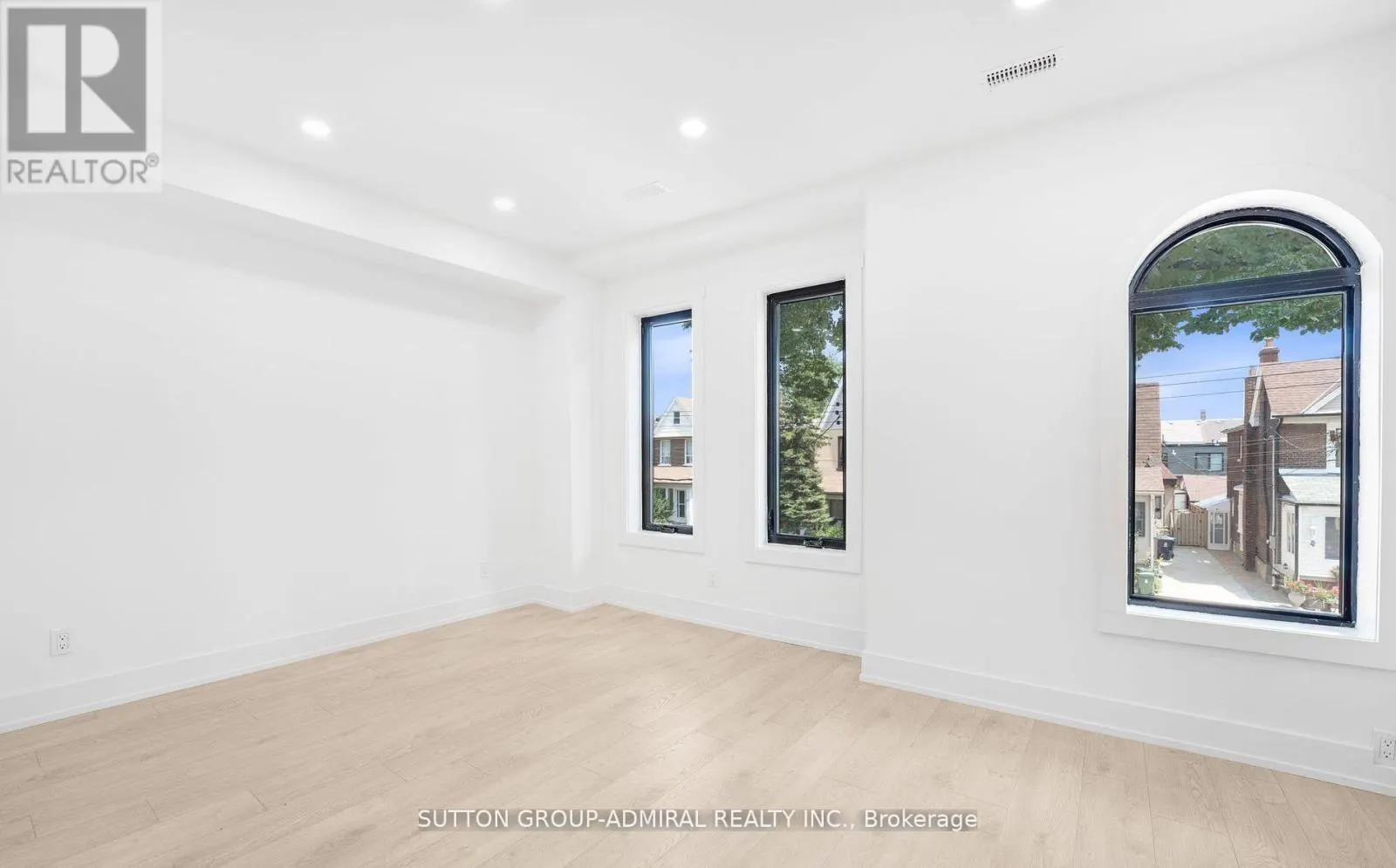 2ND FLOOR - 366 MARGUERETTA STREET