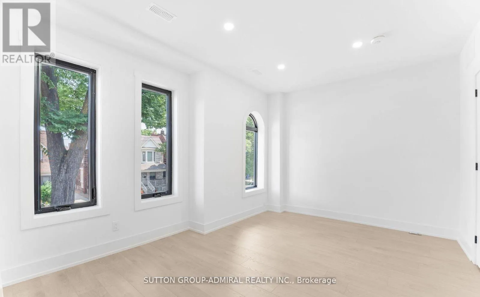 2ND FLOOR - 366 MARGUERETTA STREET