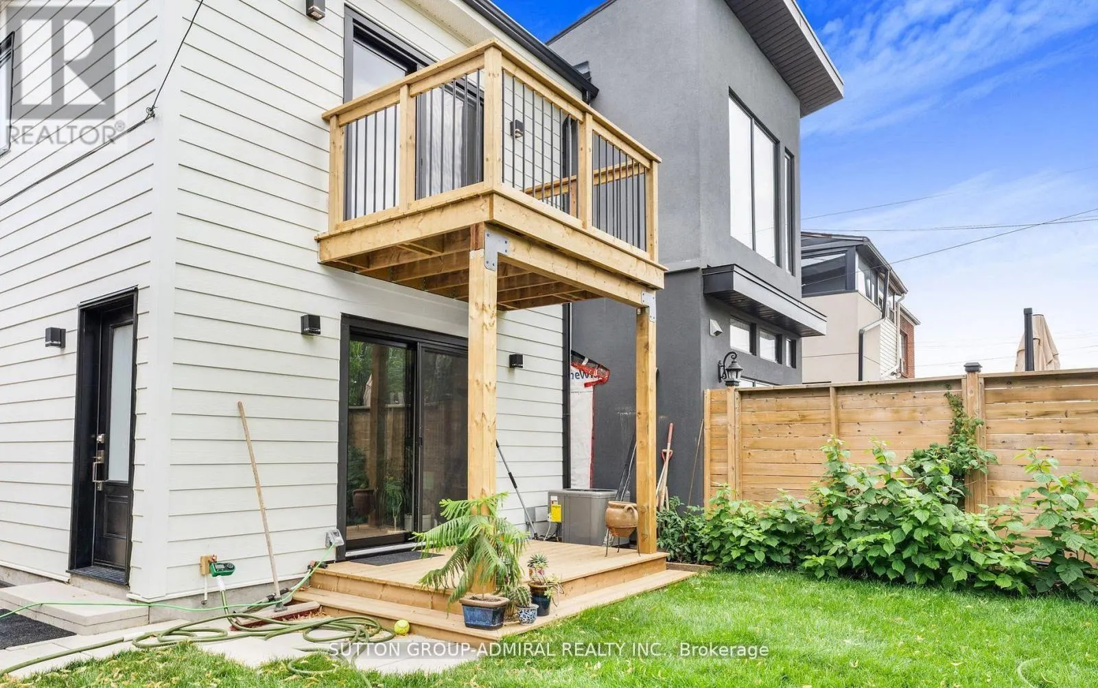 2ND FLOOR - 366 MARGUERETTA STREET
