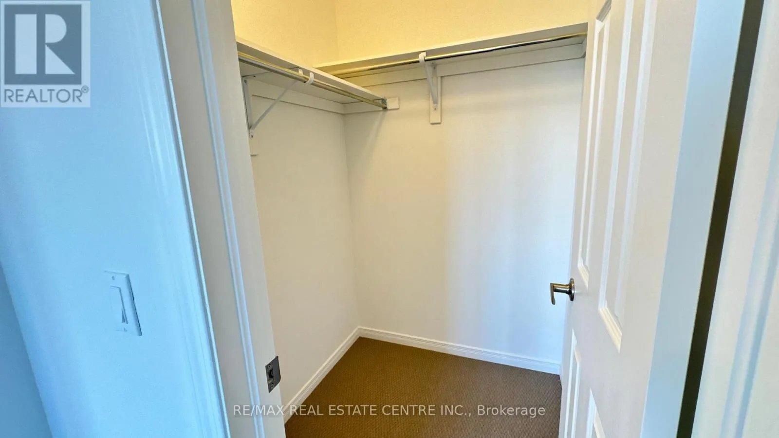 64 - 4316 EBENEZER ROAD