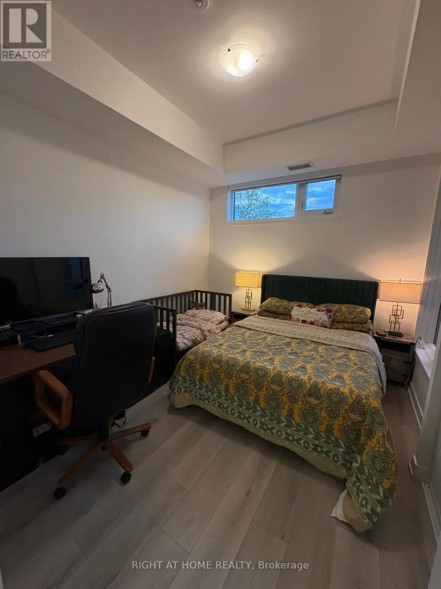109 - 1440 CLARRIAGE COURT E
