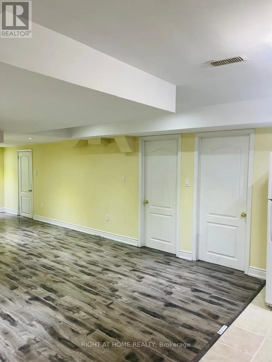 21 SIR JACOBS CRESCENT