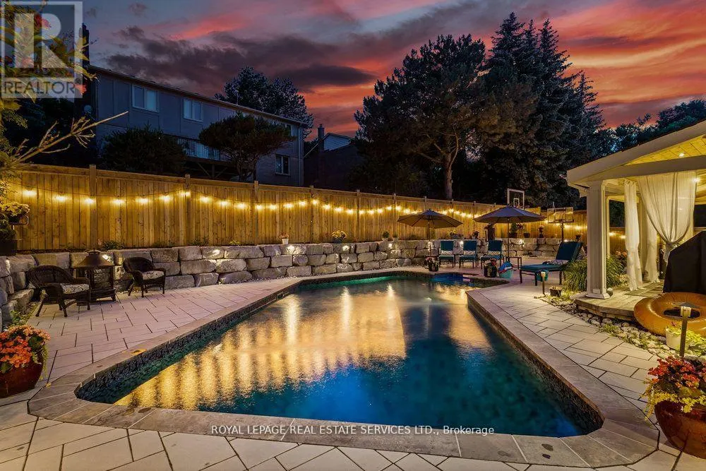 2498 ROBIN DRIVE
