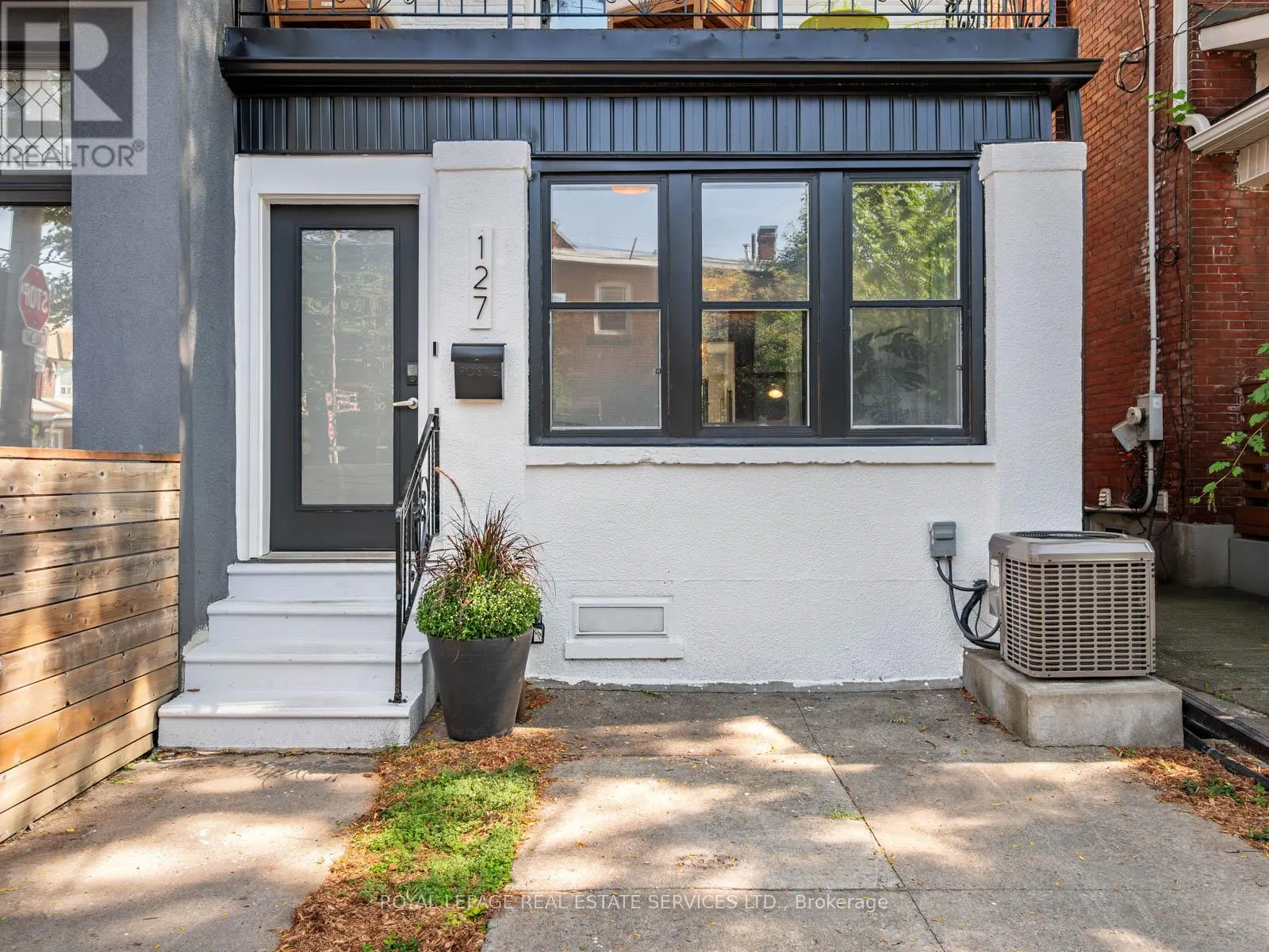 127 EMERSON AVENUE