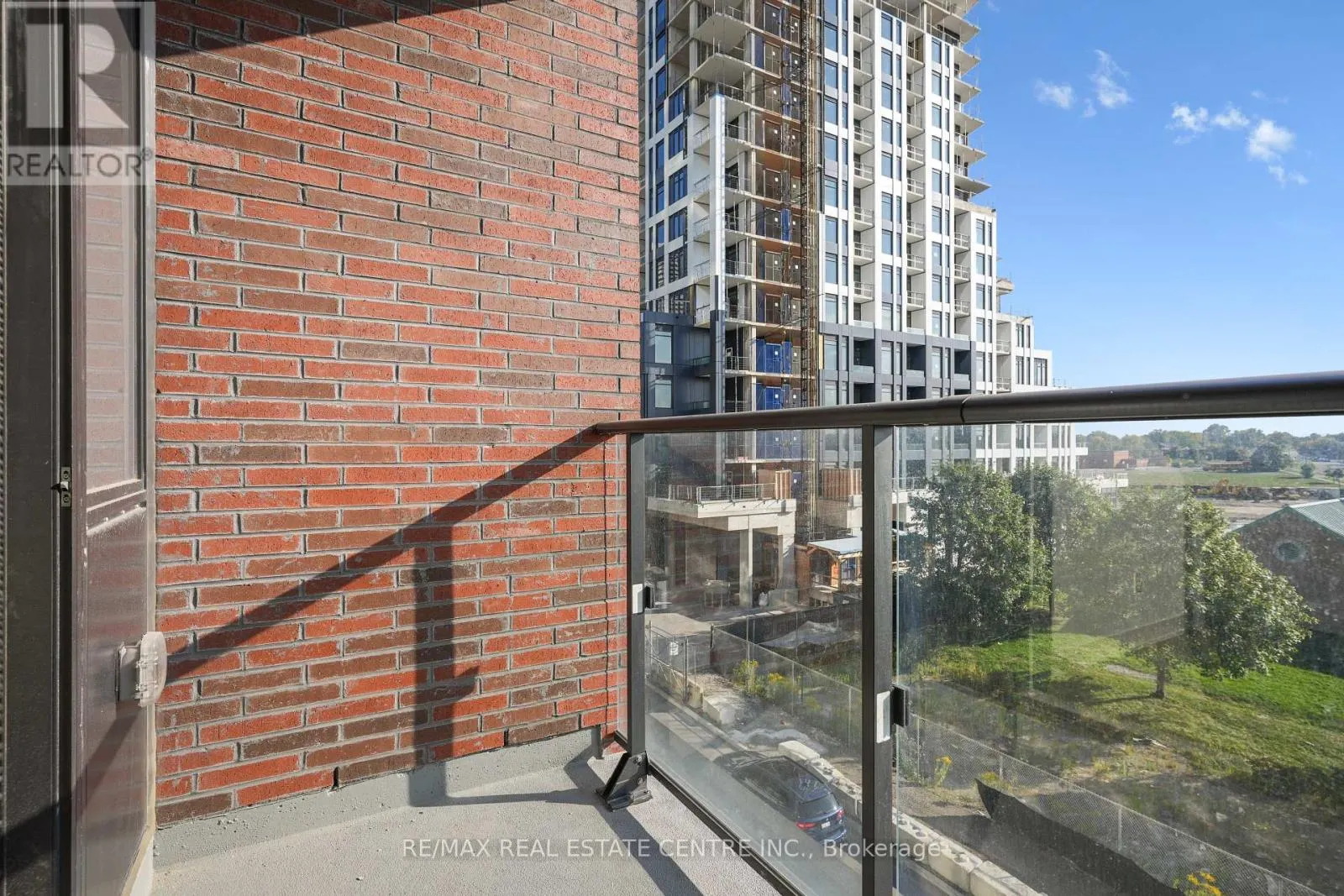 312 - 4130 PARKSIDE VILLAGE DRIVE