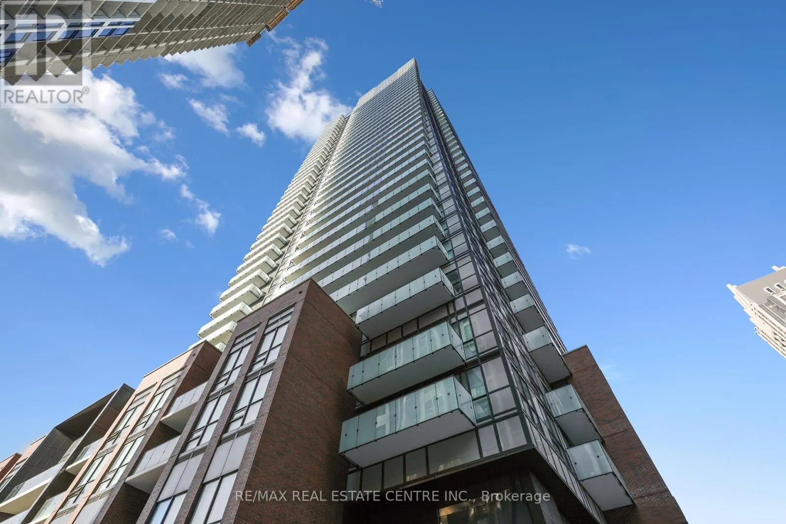 312 - 4130 PARKSIDE VILLAGE DRIVE