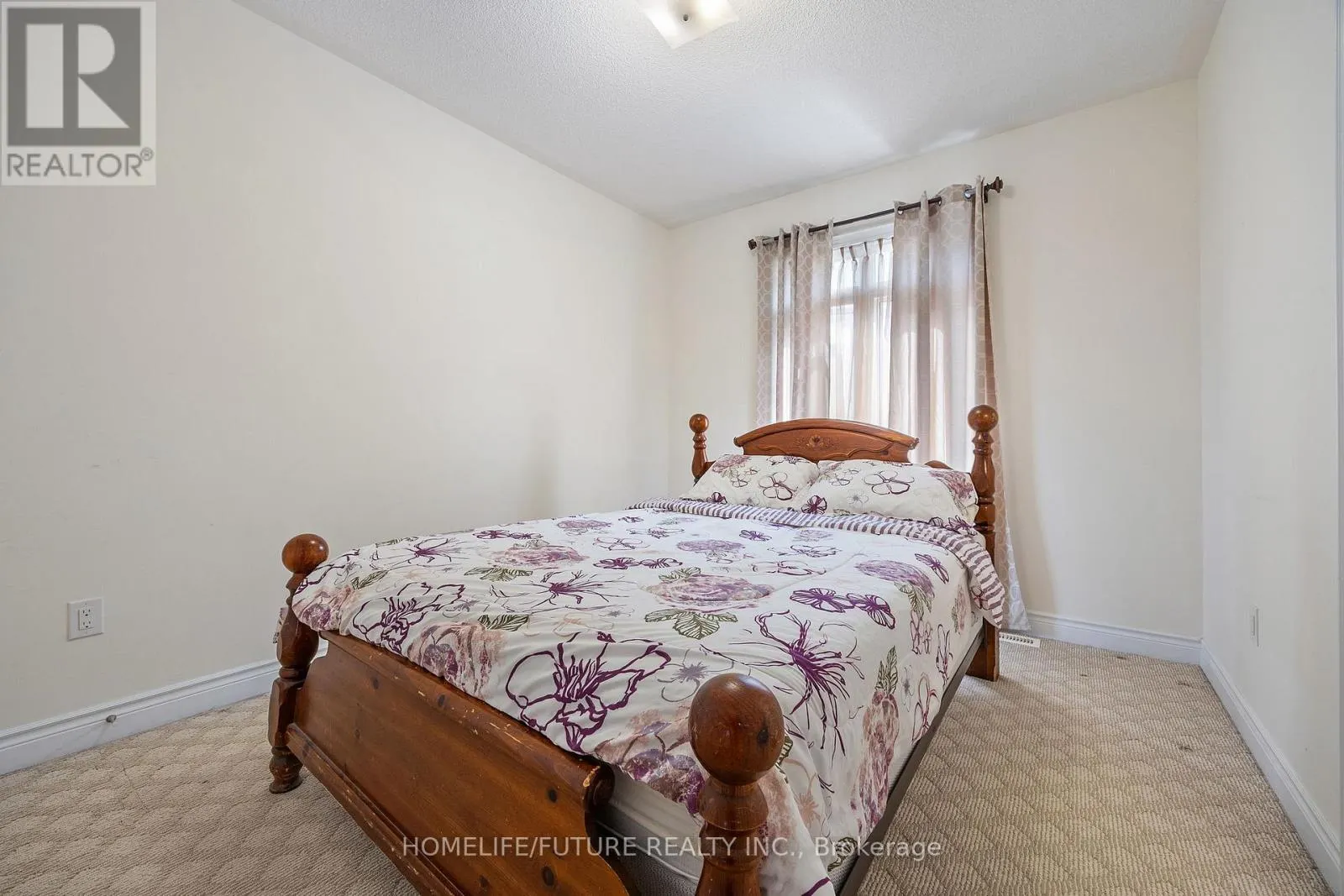 83 GEORGE ROBINSON DRIVE