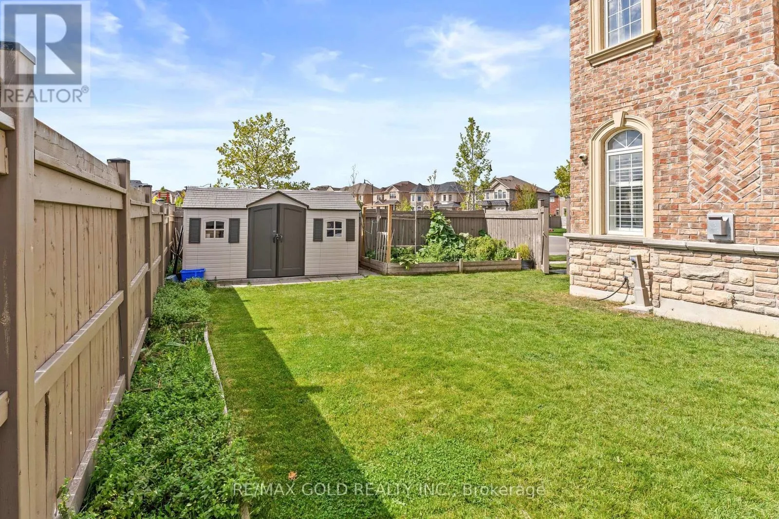 19 MARTIN BYRNE DRIVE