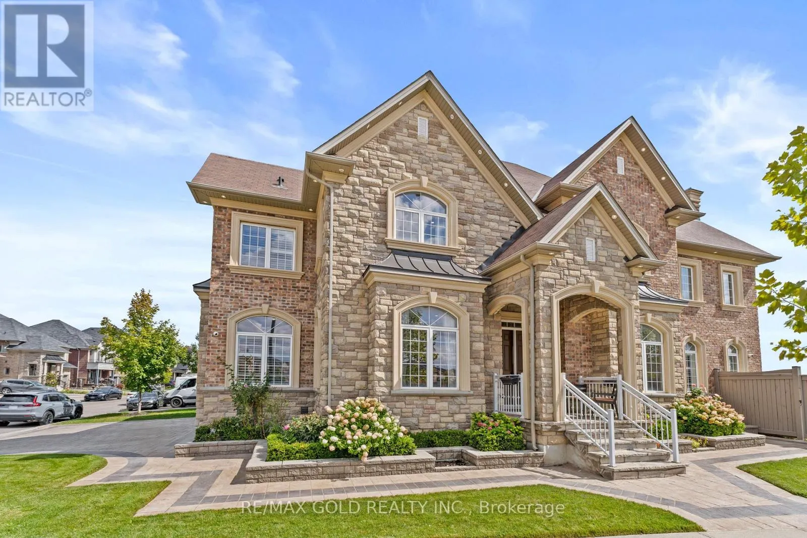 19 MARTIN BYRNE DRIVE