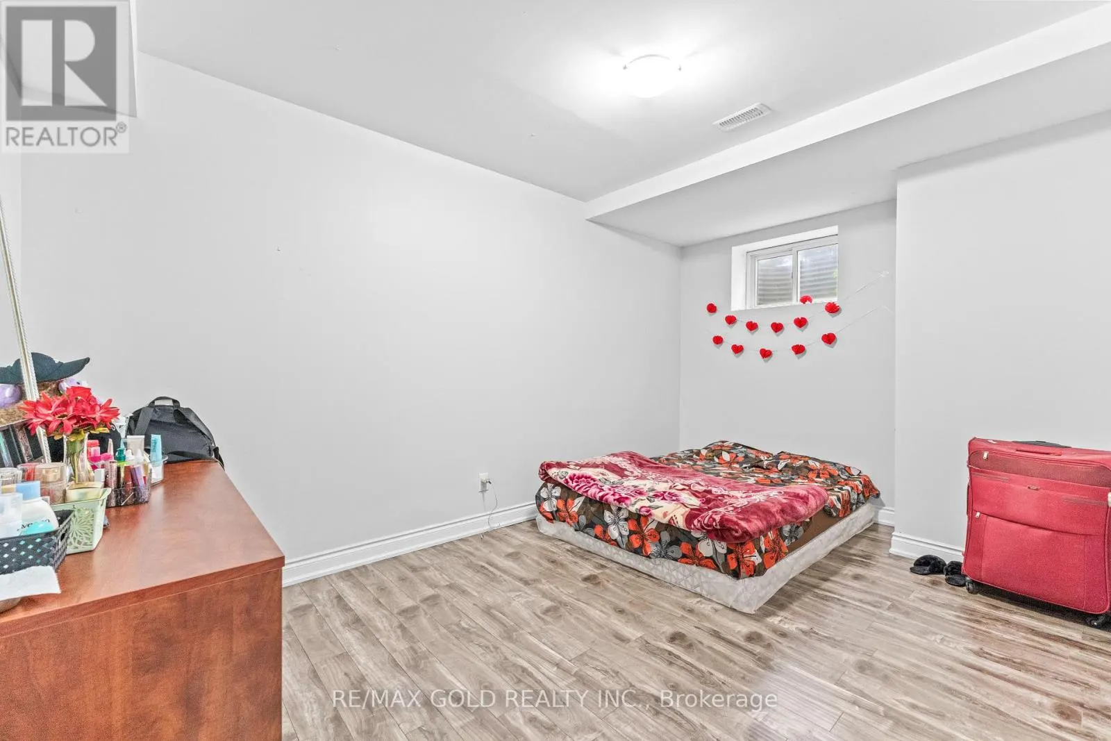 19 MARTIN BYRNE DRIVE