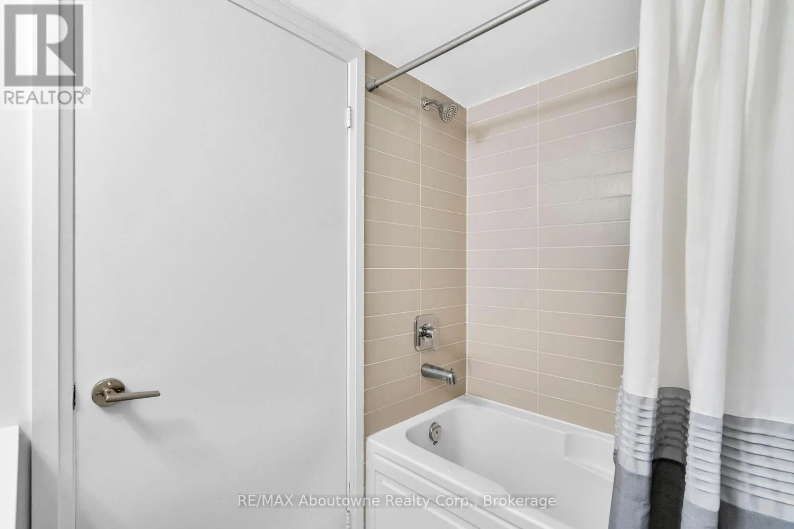 809 - 1461 LAWRENCE AVENUE W, #809